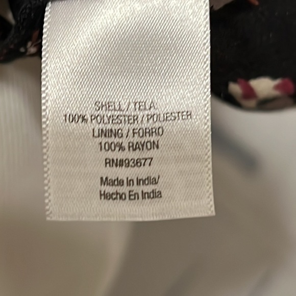 NWT Floral tank - Picture 6 of 6